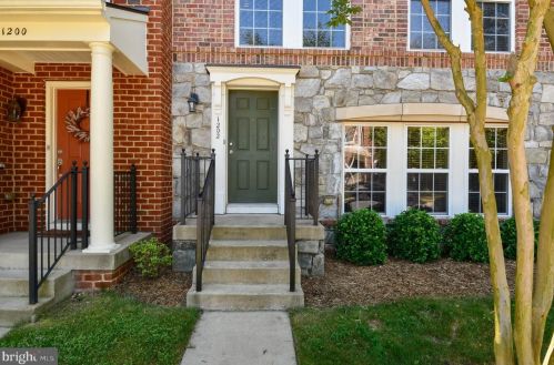1202 Ellis Ave, Fredericksburg, VA 22401-2670