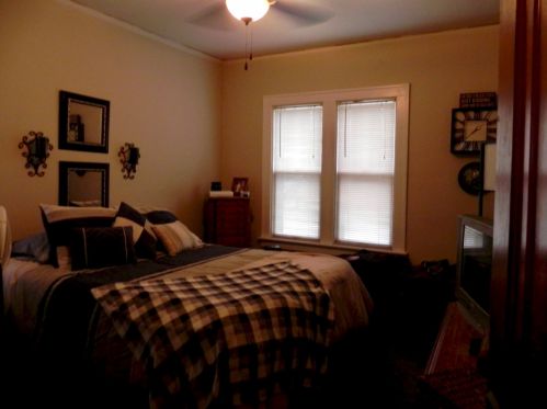 419 Cornelia St, Joliet, IL 60435-6064