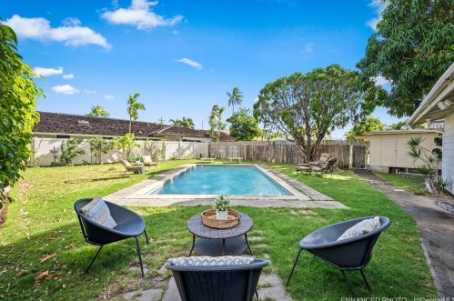 935 Koloa St, Honolulu HI  96816-5201 exterior