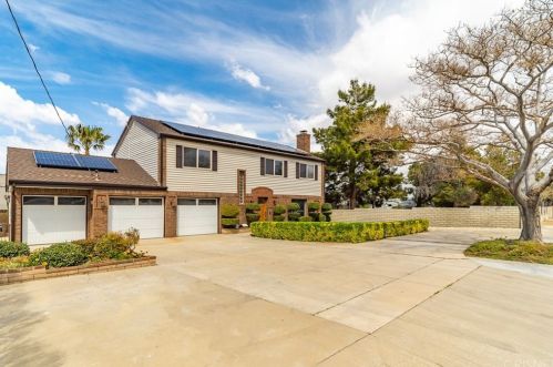 4855 Avenue, Lancaster, CA 93536-2465