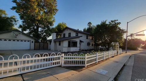 460 Bennett Ave, Glendora, CA 91741-6917