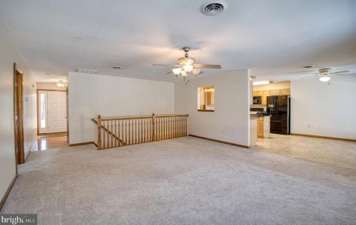 345 Journey Ln, Berkeley Springs WV exterior