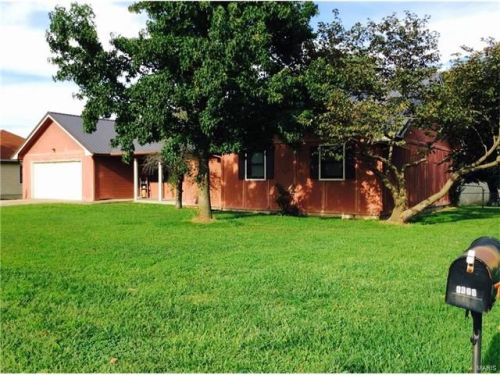 1332 Sandalwood Pl, Lebanon, MO 65536-4424