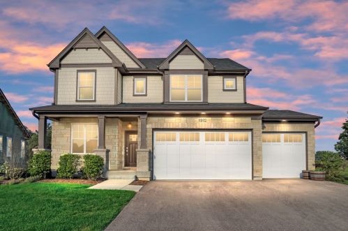 6962 Cambria Cv, Bull Valley, IL 60014-6652