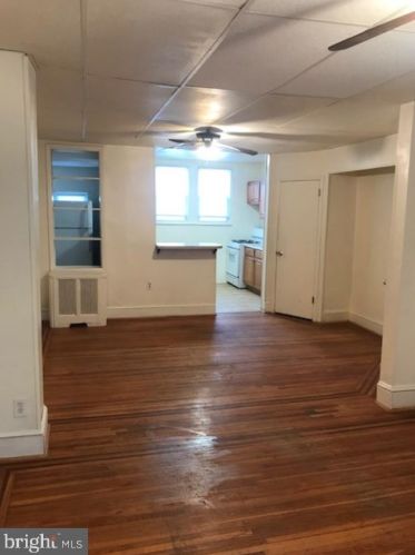 4017 Greeby St, Philadelphia, PA 19135-2514