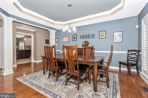 8 Farmstead Pl, Middletown MD  21769-7742 exterior