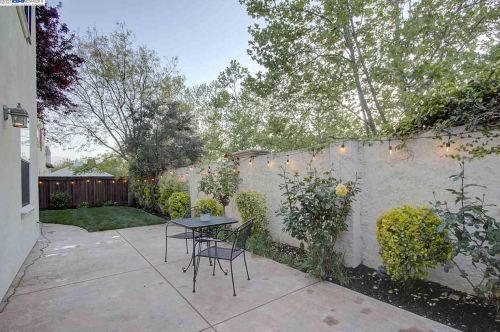 9712 Belladonna Dr, San Ramon, CA 94582-5266