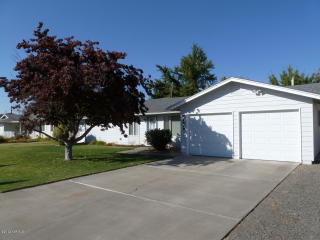 4809 Mccargar St, Yakima, WA 98908-3434
