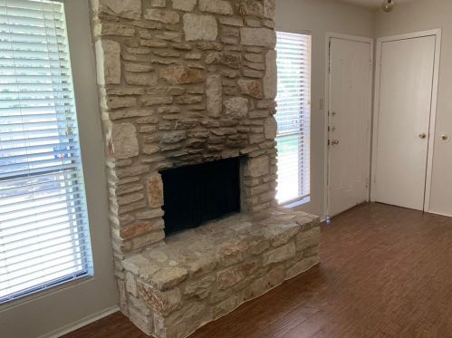 12001 Commonwealth Way, Austin TX  78759-3660 exterior