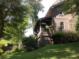 109 Turkeyfoot Ln, Vilas, NC 28692