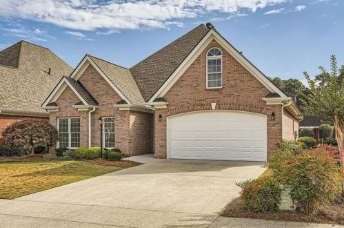 1704 Glenwood Way, Lithonia, GA 30078-5675