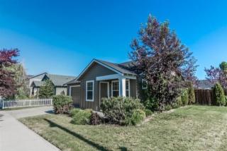3311 Juniper Ave, Eagle Crest, OR 97756-7678