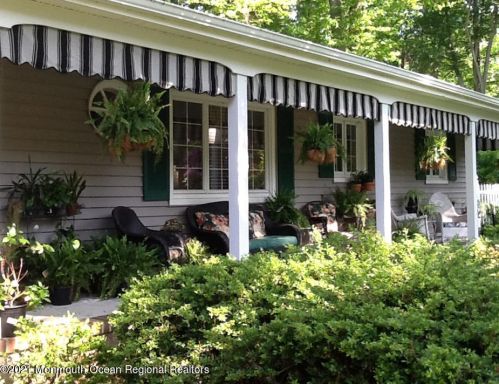 9 Fox Hill Rd, Middletown NJ exterior