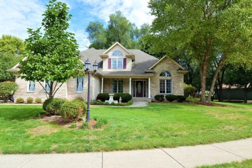 22853 Anna Dr, Minooka, IL 60410-3238
