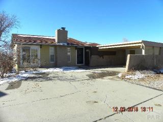 291 Falcon Dr, Pueblo, CO 81007-1684