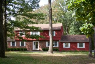 47 Countryside Rd, Columbia, NJ 07832-2415