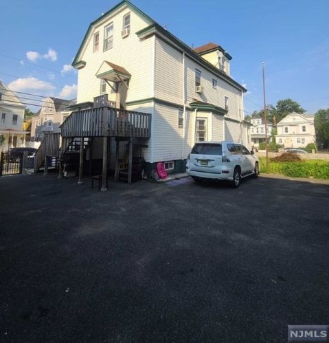 620 Madison Ave, Paterson, NJ 07514-2820