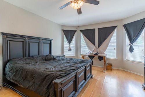 4905 Woodmeadow Dr, Fort Worth TX  76135-1824 exterior