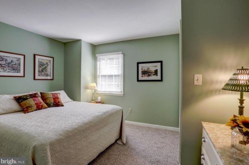 1843 Spring Ridge Ln, Lancaster PA  17603-6794 exterior