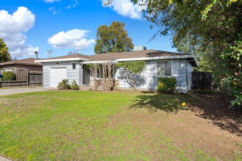 2709 Aramon Dr, Rancho Cordova, CA 95670-4801