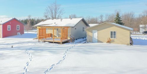 1717 Maple Dr, Alex, MN 56308-9257