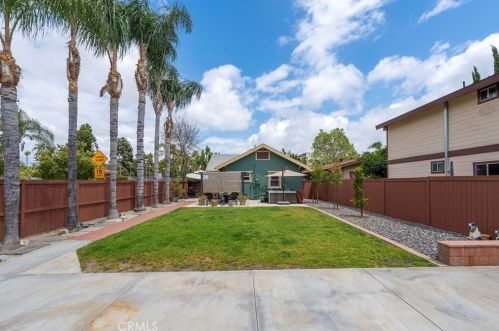 227 Helena St, Anaheim CA  92805-2939 exterior