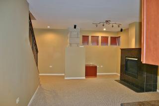 4530 Forrestville Ave, Chicago IL  60653-3425 exterior