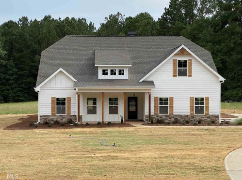 104 Sea Shore Cir, Mcdonough, GA 30252-5813