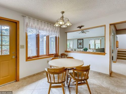 2265 James Ct, Saint Paul MN  55122-2317 exterior