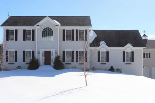 110 Pembroke Rd, Allenstown, NH 03275-3034