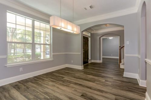 2207 Stoneycreek Park Ct, Conroe TX  77385 exterior