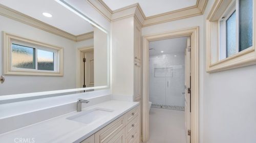 10915 El Coco Cir, Santa Ana CA  92708-5316 exterior