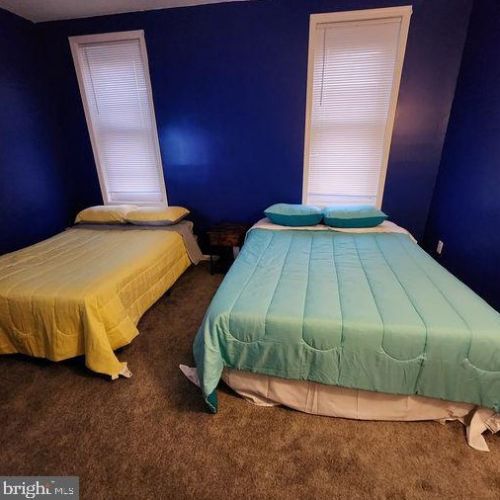 9 End Ave, Trenton, NJ 08618-5622