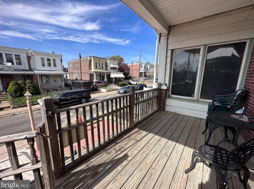 6611 Glenloch St, Philadelphia, PA 19135-2718