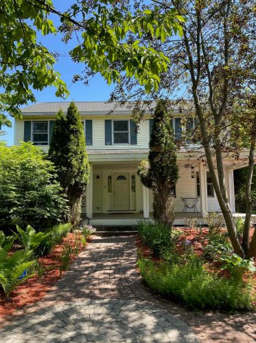 3 Blue Heron Ct, South Hampton, NH