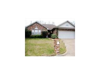 1702 Bankside Ct, Bryan TX  77802-1500 exterior