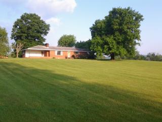 152 Myers Rd, Townsend, TN 37882-4124