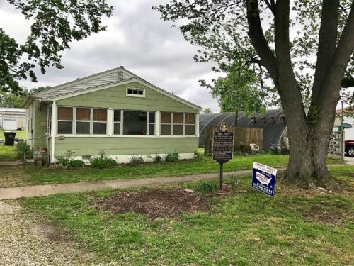 307 Lincoln St, Palestine, IL 62451-1334