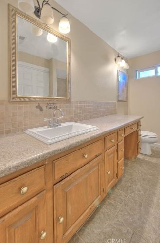 11273 Royal Palm Blvd, Riverside CA  92505-3648 exterior