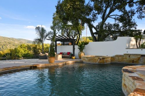 18706 Bear Creek Rd, Los Gatos, CA 95033-9543