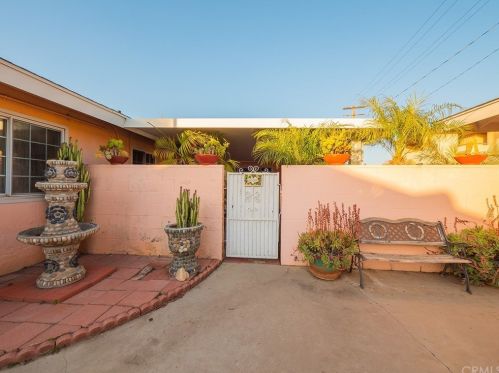 8354 Coleman St, Riverside CA  92504-3119 exterior