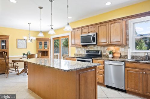 12517 Summerwood Dr, Silver Spring MD 20904-1746 exterior