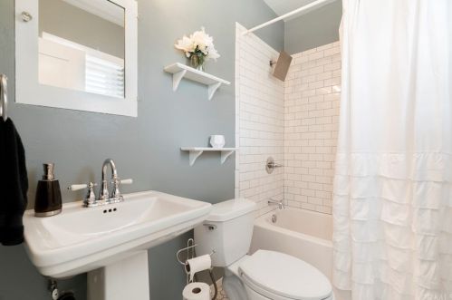 3364 Cedar St, Riverside CA  92501-2625 exterior