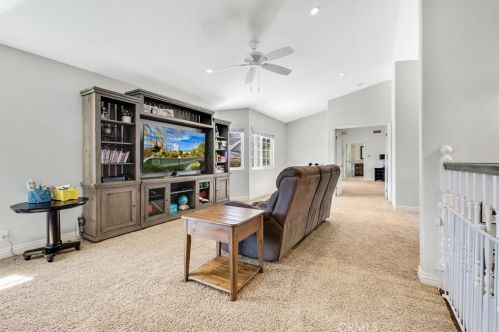 6128 Baja Dr, Anaheim CA  92807-4048 exterior