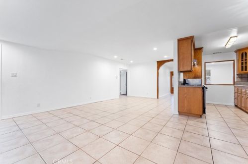 3146 Tyler Ave, Anaheim CA  92801-6038 exterior