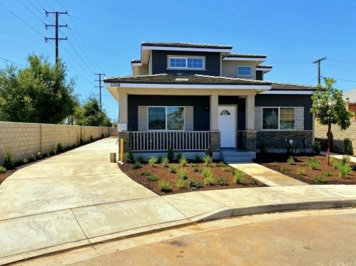 1307 9th St, Santa Ana, CA 92703-2116