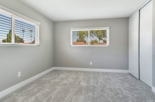 8536 Basswood Ave, Riverside CA  92504-2827 exterior