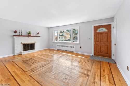 43 College Rd, Netcong, NJ 07857-1611