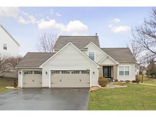 8614 Timberwood Rd, Saint Paul, MN 55125-7621