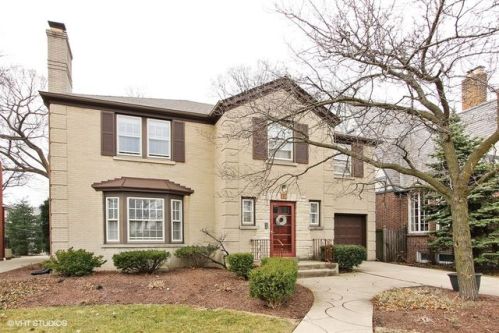 238 Chandler Ave, Elmhurst, IL 60126-3512